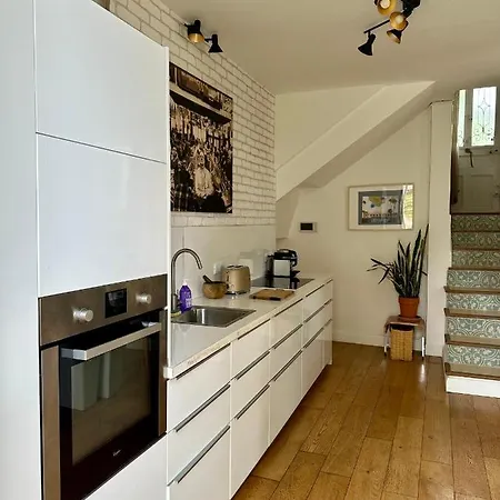 Belle Maison De Avec Piscine 4*